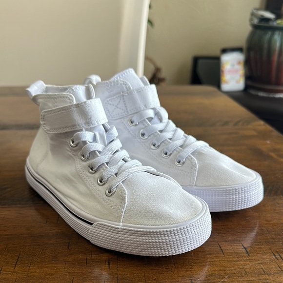 H&M Other - H&M Kids White High-Top Sneakers